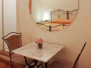 La Locandiera B&B Firenze 3*,
